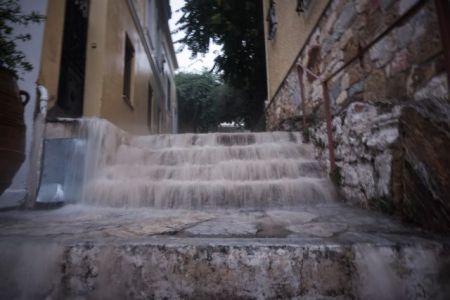 Κακοκαιρία Διομήδης – Στο Πήλιο έριξε μέσα σε 16 ώρες όση βροχή πέφτει… στην Αθήνα σε έναν χρόνο
