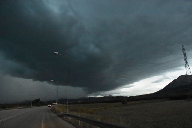 Καιρός – «Μπάλλος» – Νέα έντονα φαινόμενα από το βράδυ της Τετάρτης – Οι περιοχές που θα «χτυπήσει»