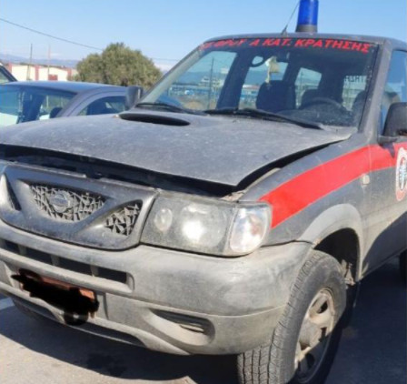 Εξωτερικοί φρουροί – Σε κρίσιμη κατάσταση τα οχήματα μεταγωγών και τα περιπολικά