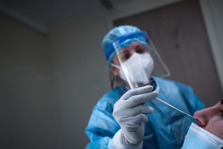 Rapid test – Πού και ποιες ώρες θα πραγματοποιηθούν δωρεάν σήμερα Πέμπτη