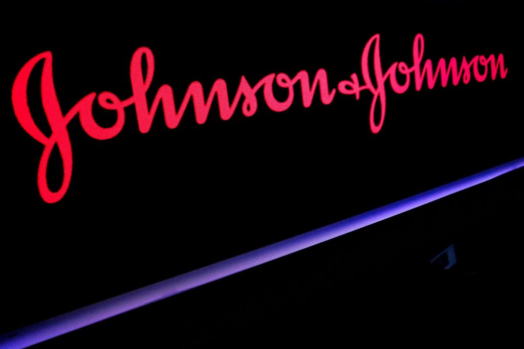 Johnson & Johnson – Ειδικοί συστήνουν και δεύτερη δόση