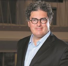 Ολιβιέ Ντεκότ – «Το Ολύμπια θα είναι ένα θέατρο τέχνης»