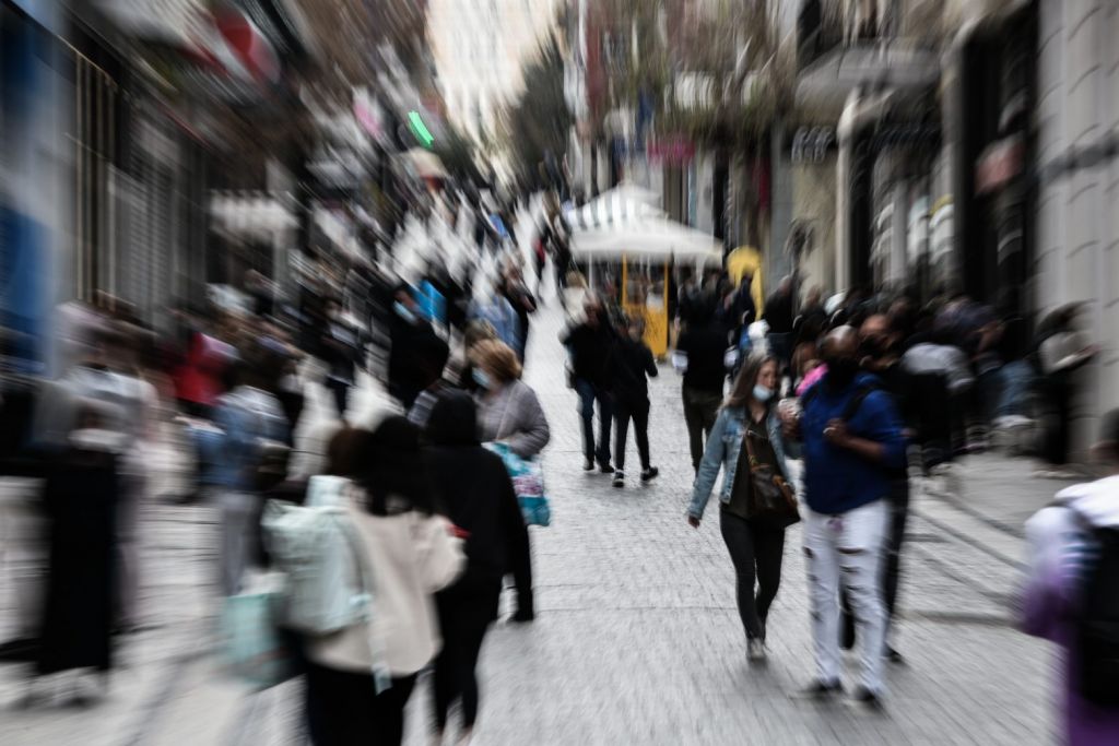 Θεμιστοκλέους – Κανείς δεν μπορεί να πει με βεβαιότητα ότι έχει χτιστεί το τείχος ανοσίας