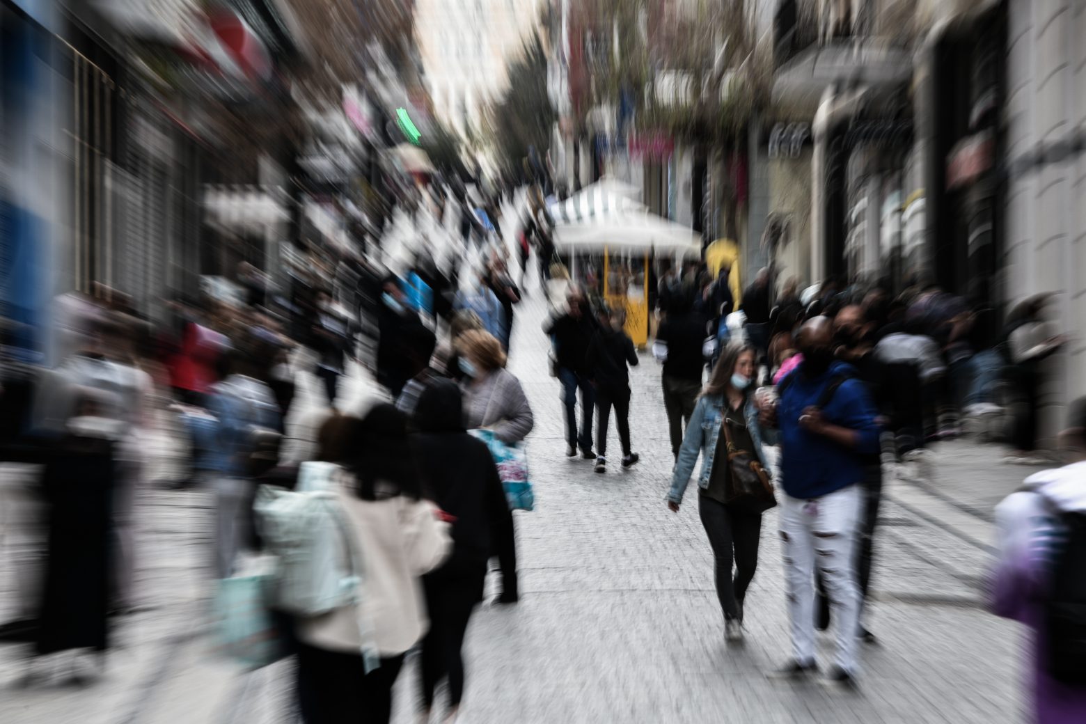 Θεμιστοκλέους – Κανείς δεν μπορεί να πει με βεβαιότητα ότι έχει χτιστεί το τείχος ανοσίας