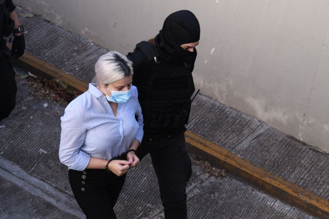 Επίθεση με βιτριόλι – Μαρτυρία από συγκρατούμενη της Έφης – Η αλαζονεία, το παρατσούκλι και το περιστατικό με τον πατέρα