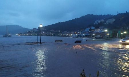 Επικοινωνία Τσίπρα με δήμαρχο Ιθάκης για τις καταστροφικές πλημμύρες