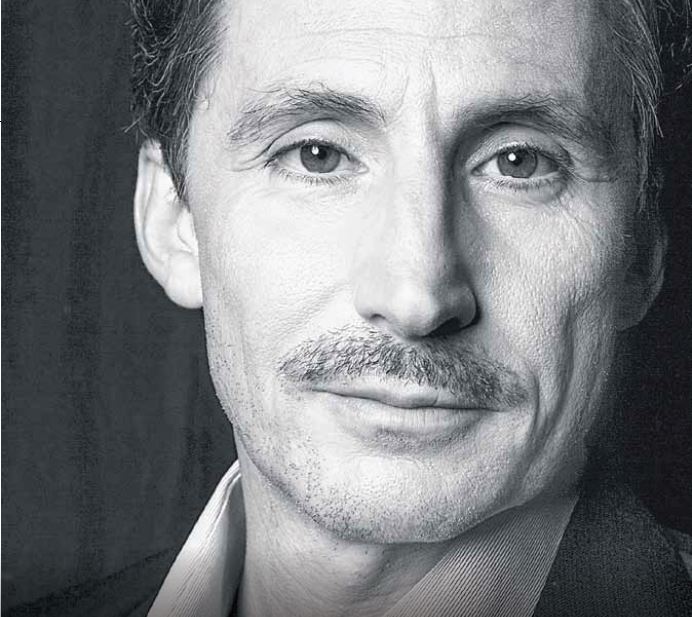 Δημήτρης Τάρλοου – «Οι δουλειές μας δεν είναι ταχυφαγείο»