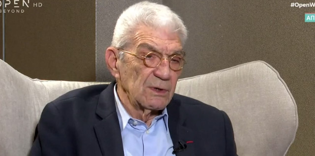 Γιάννης Μπουτάρης – «θα πεθάνω με ένα μπουκάλι κρασί στα χέρια»