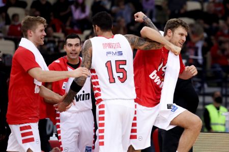 Ολυμπιακός – Με το χαμόγελο στα χείλη, απ’ τη φυσούνα ως το πάνω διάζωμα