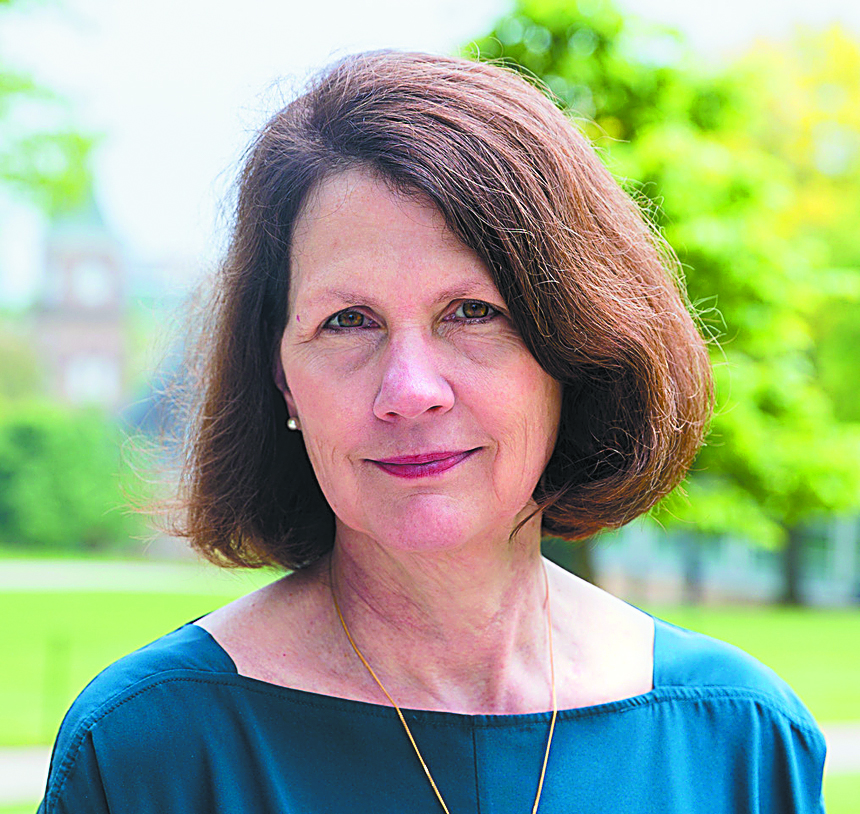 Λόρα Μακλούρ – «Ο Ευριπίδης είναι ποιητής της νεωτερικότητας»