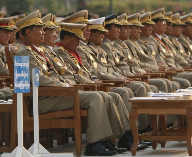 Μιανμάρ – Απελευθέρωση 5.000 κρατουμένων που συνελήφθησαν σε διαδηλώσεις κατά του πραξικοπήματος
