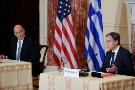 Οι συμφωνίες «ασπίδα προστασίας» και το ενδιαφέρον για την Λιβύη