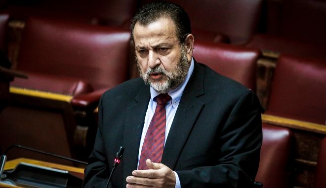 Κεγκέρογλου – Κατέθεσε υποψηφιότητα με 6.837 υπογραφές