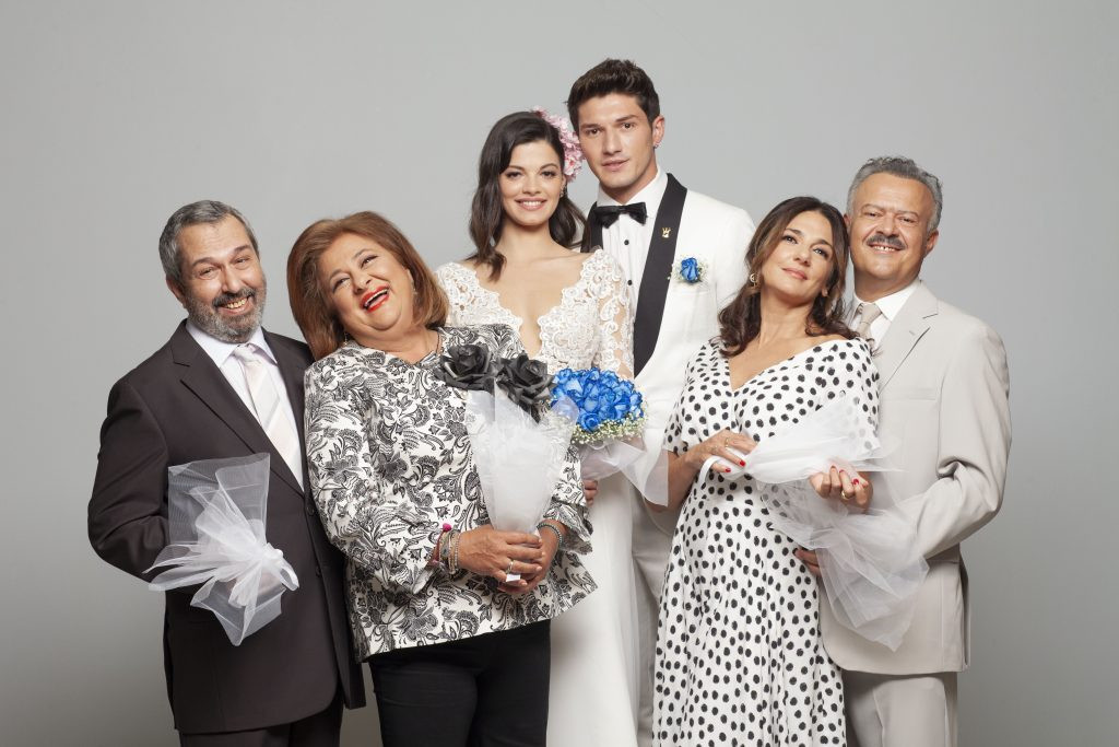 Συμπέθεροι απ’ τα Τίρανα – Αποκλειστικό απόσπασμα από το αποψινό επεισόδιο