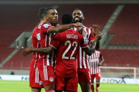 «Λάμψη» Αγκιμπού και νίκη κορυφής για τον Ολυμπιακό 2-1 τον ΠΑΟΚ