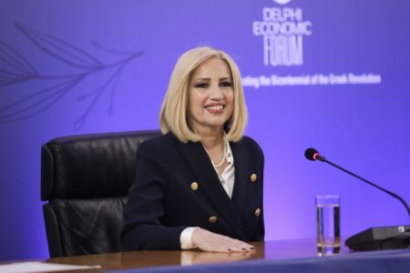Ο πολιτικός κόσμος αποχαιρετά τη Φώφη Γεννηματά
