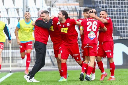 Πέρασε ο Βόλος (1-3)
