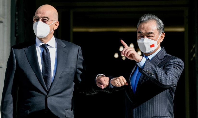 Δένδιας σε ΥΠΕΞ Κίνας – Η Ελλάδα μπορεί να αποτελέσει πύλη εισόδου από την Ασία στην Ευρώπη