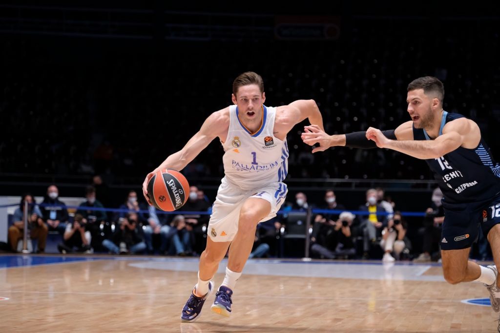 Μεγάλο διπλό της Ρεάλ στη Ρωσία (75-68)