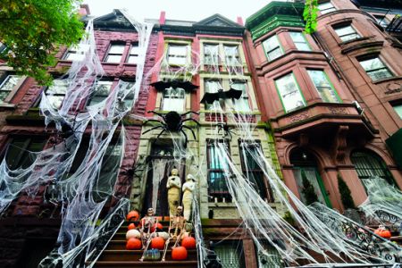 Halloween «Τrick or treat?»