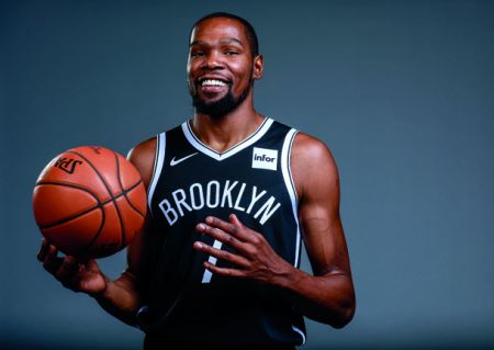 Κέβιν Ντουράντ στο ΒΗΜΑgazino – Ο παράδεισος είναι ένα γήπεδο 