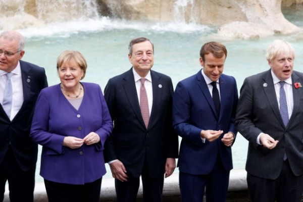 G20 – Στη Φοντάνα Ντι Τρέβι «εύχονται» οι ισχυρότεροι ηγέτες του κόσμου