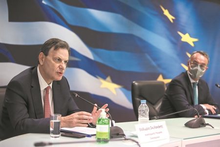 Στην τελική ευθεία τα προαπαιτούμεναγια να τρέξει το Ταμείο Ανάκαμψης