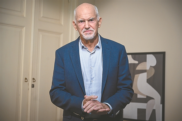 Ανεβαίνουν οι τόνοι λίγο πριν την κάλπη