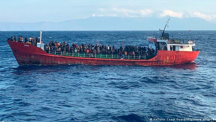 Γερμανικός Τύπος – Αντιπαράθεση για το ακυβέρνητο τουρκικό πλοίο | tovima.gr