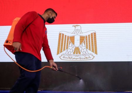 Αίγυπτος – Ρεκόρ θανάτων από κορωνοϊού τους τελευταίους πέντε μήνες