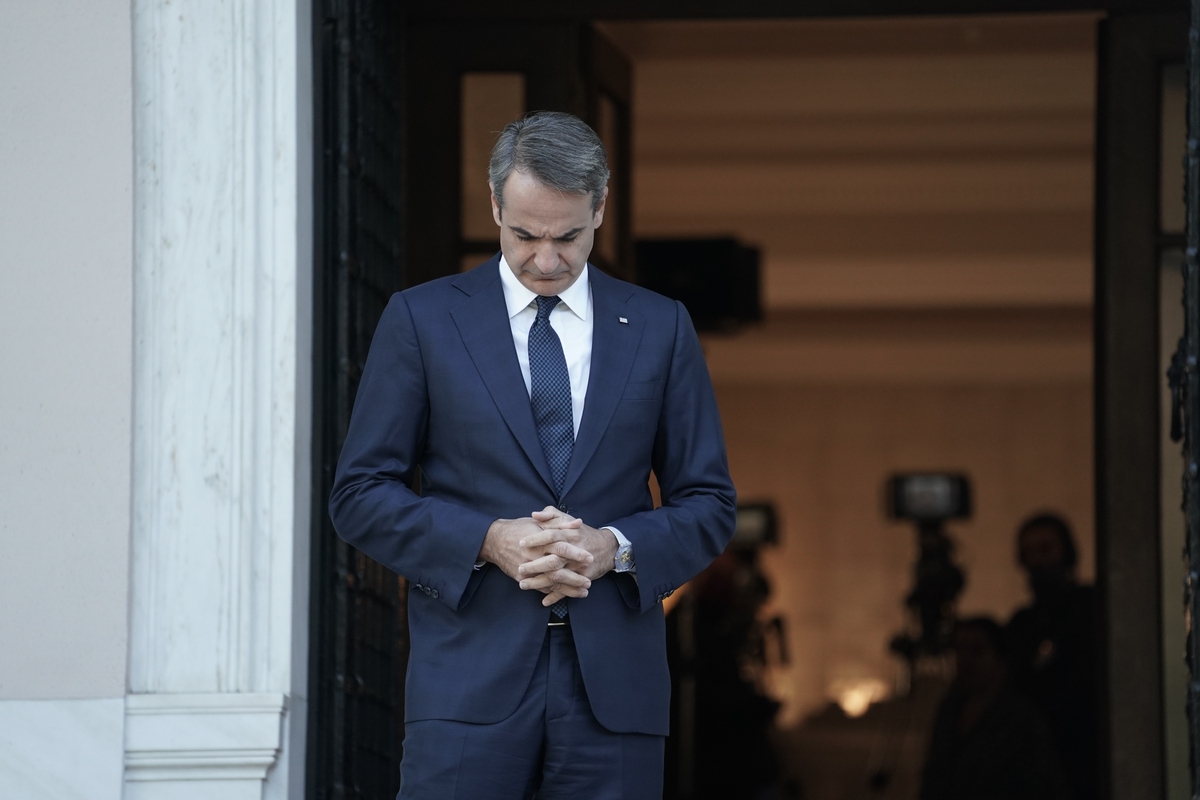 Κορωνοϊός – Η ώρα των δύσκολων αποφάσεων για το Μέγαρο Μαξίμου