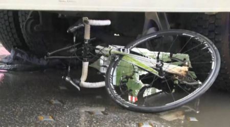 Θεσσαλονίκη – Νεκρή η ποδηλάτισσα που παρασύρθηκε από φορτηγό