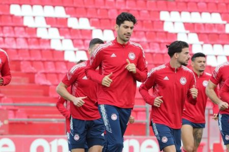 Ολυμπιακός – «Μπήκε» ο Μπουχαλάκης για Άιντραχτ