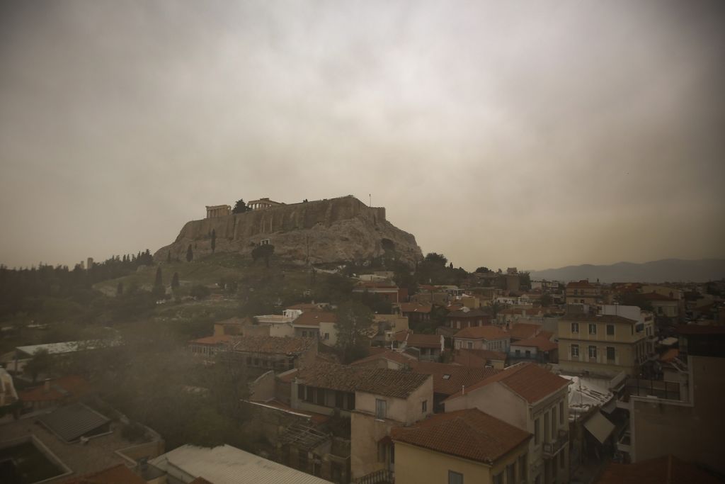 Καιρός – Ζέστη και αφρικανική σκόνη