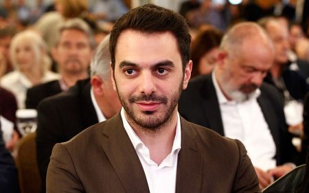 ΚΙΝΑΛ – Χριστοδουλάκης: Στην πανδημία απέτυχαν και οφείλουν να αλλάξουν ρότα