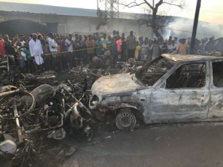 Σιέρα Λεόνε – Στους 99 οι νεκροί από την έκρηξη βυτιοφόρου