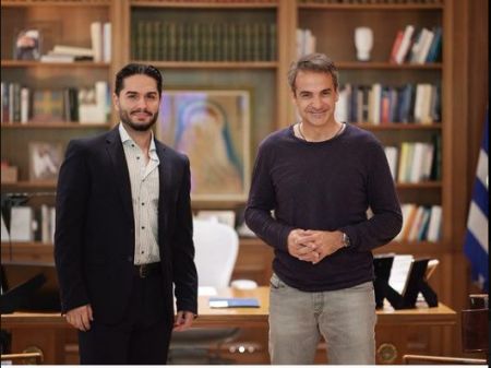 Δέσμευση Μητσοτάκη για τις συντάξεις των ομογενών της Αλβανίας – Η συνάντηση με τον Χρήστο Μάστορα