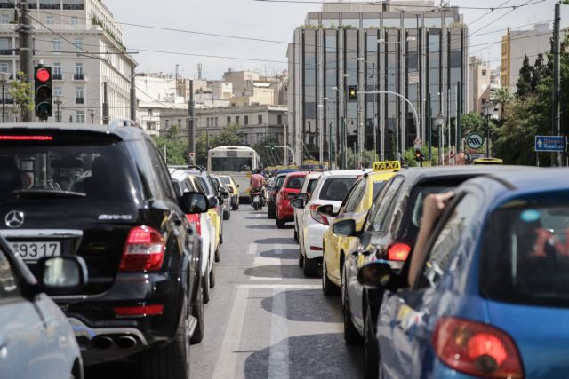 Κίνηση στους δρόμους – Πού εντοπίζονται προβλήματα [Χάρτης] | tovima.gr