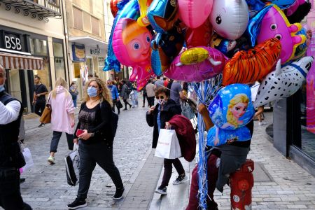 Κορωνοϊός – Πού εντοπίζονται τα 8.613 νέα κρούσματα – Δείτε αναλυτικά τον χάρτη της διασποράς