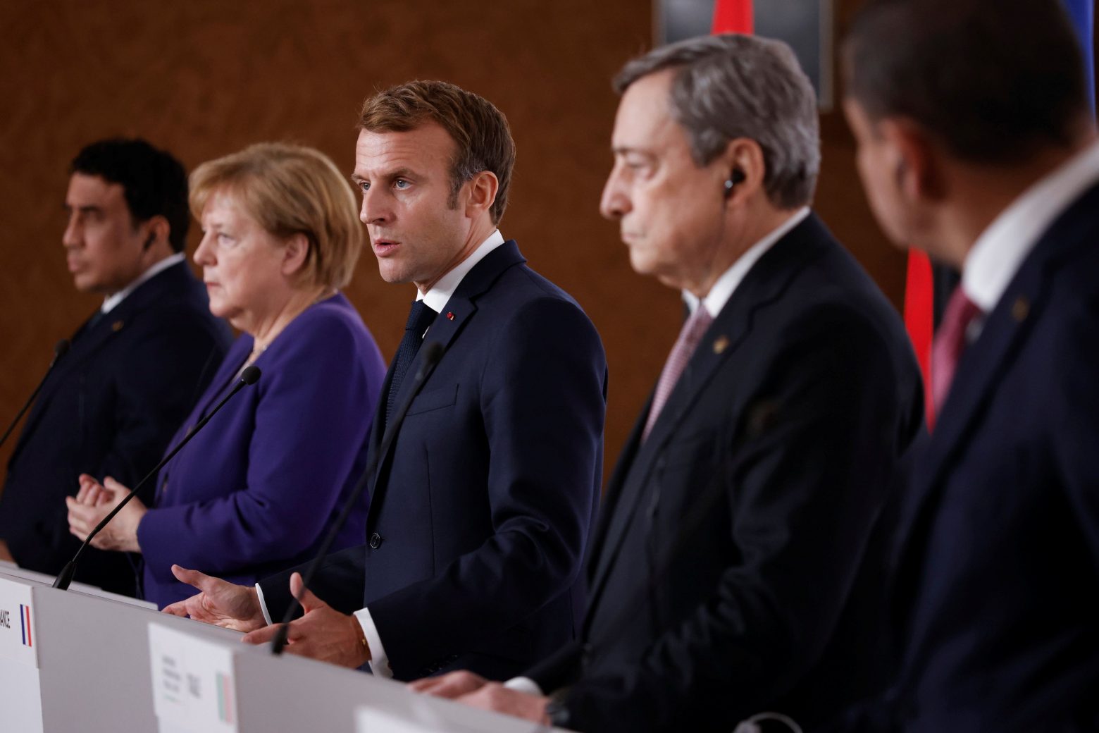 Μακρόν – Τουρκία και Ρωσία να αποσύρουν τους μισθοφόρους τους από τη Λιβύη