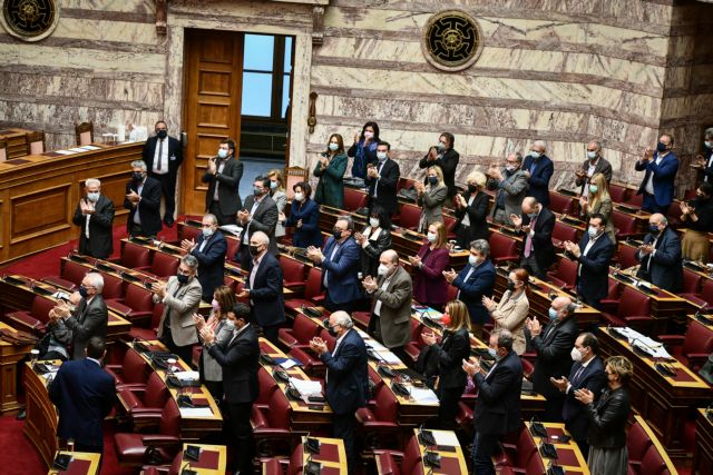 Βουλή – «Ναι» από την Ολομέλεια στην πρόταση ΣΥΡΙΖΑ για σύσταση εξεταστικής επιτροπής