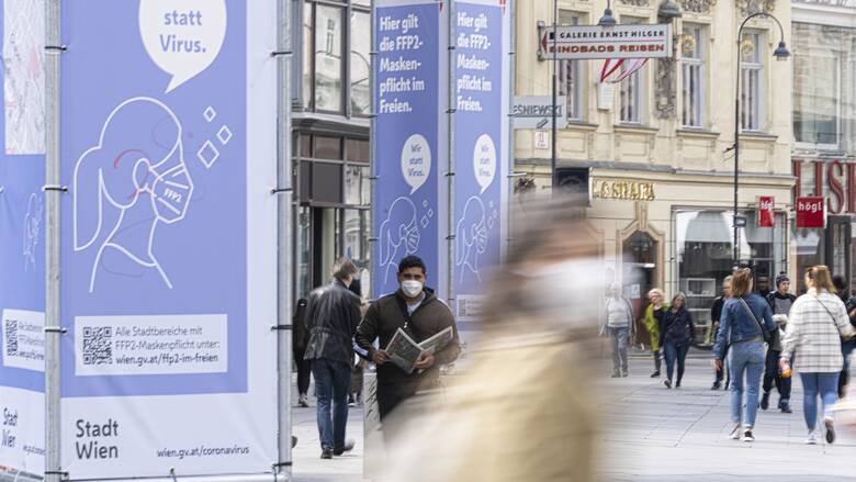 Σφίγγει ο κλοιός για τους ανεμβολίαστους στην Ευρώπη – Πρόστιμα μέχρι και 7.200 ευρώ