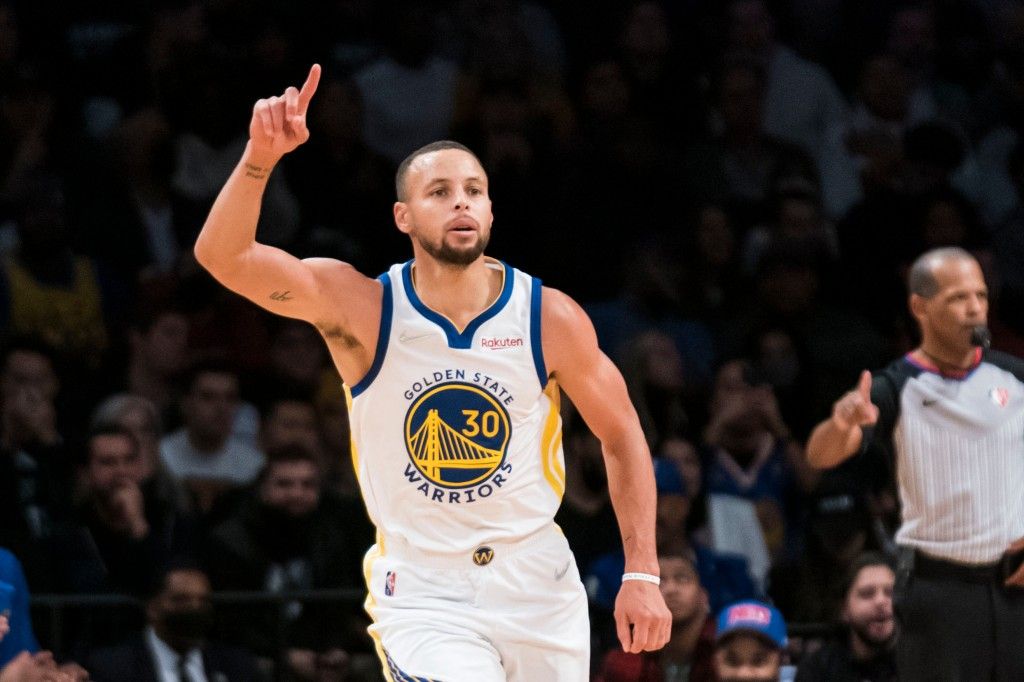 Νετς – Γουόριορς 99-117 – Μυθικός Κάρι και περίπατος για Γουόριορς στο Μπρούκλιν