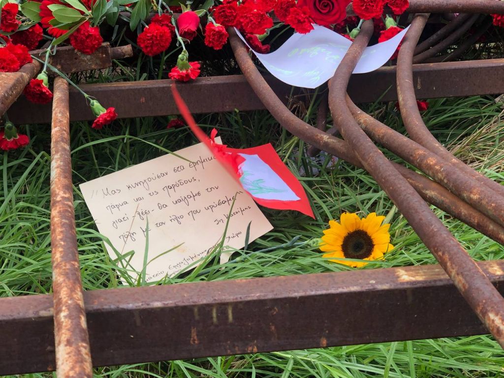 Πολυτεχνείο –  Το απόγευμα η μεγάλη πορεία προς την αμερικάνικη πρεσβεία