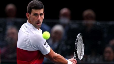 Ανετος, ωραίος και πρώτος ο Τζόκοβιτς (2-0)