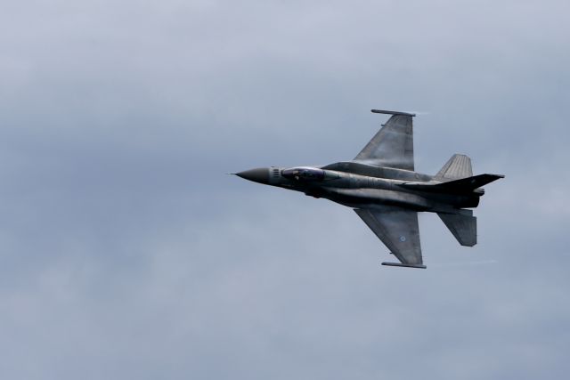 Πτώση F-16 στην Ανδραβίδα – Σώος ο πιλότος | tovima.gr