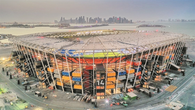 Το γήπεδο… μιας χρήσης που πάει για ανακύκλωση