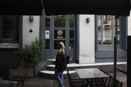 Μίνα Γκάγκα – Δεν δουλεύουν ούτε τα lockdown ούτε η υποχρεωτικότητα – Να τηρήσουμε τα μέτρα