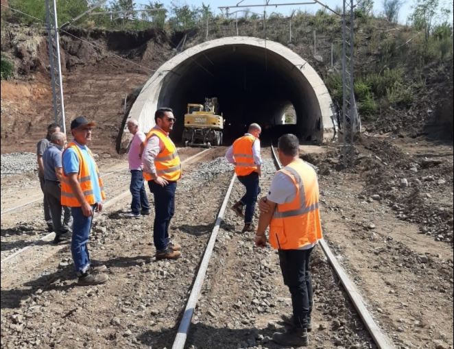 Καραμανλής – Ξεκινά το μεγαλύτερο πρόγραμμα σιδηροδρομικών έργων, προϋπολογισμού 4 δισ. ευρώ | tovima.gr