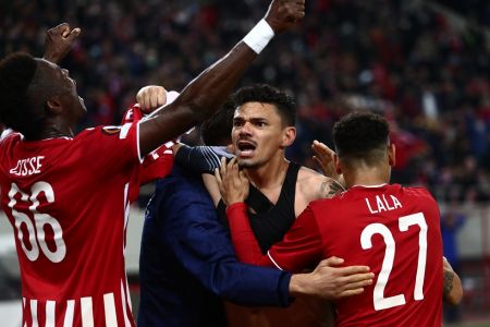 Θρυλική πρόκριση – Με Τικίνιο ο Ολυμπιακός 1-0 τη Φενέρ